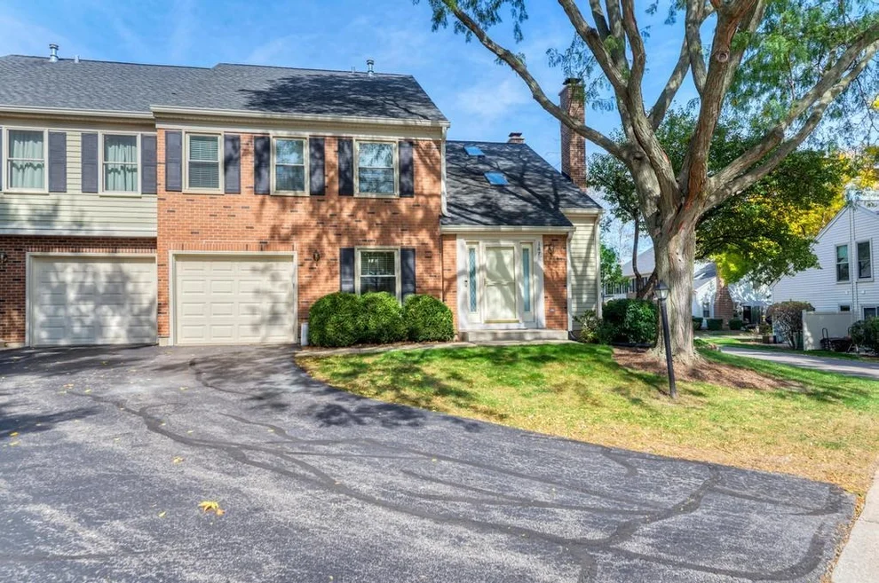 Unit for sale at 167 Bright Ridge Drive, Schaumburg, IL 60194