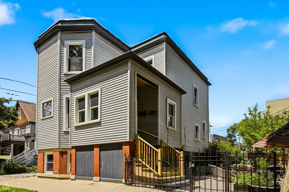 Unit for sale at 1244 W ARDMORE Avenue, Chicago, IL 60660