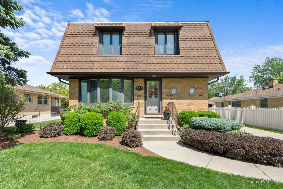 Unit for sale at 353 S Princeton Avenue, Itasca, IL 60143