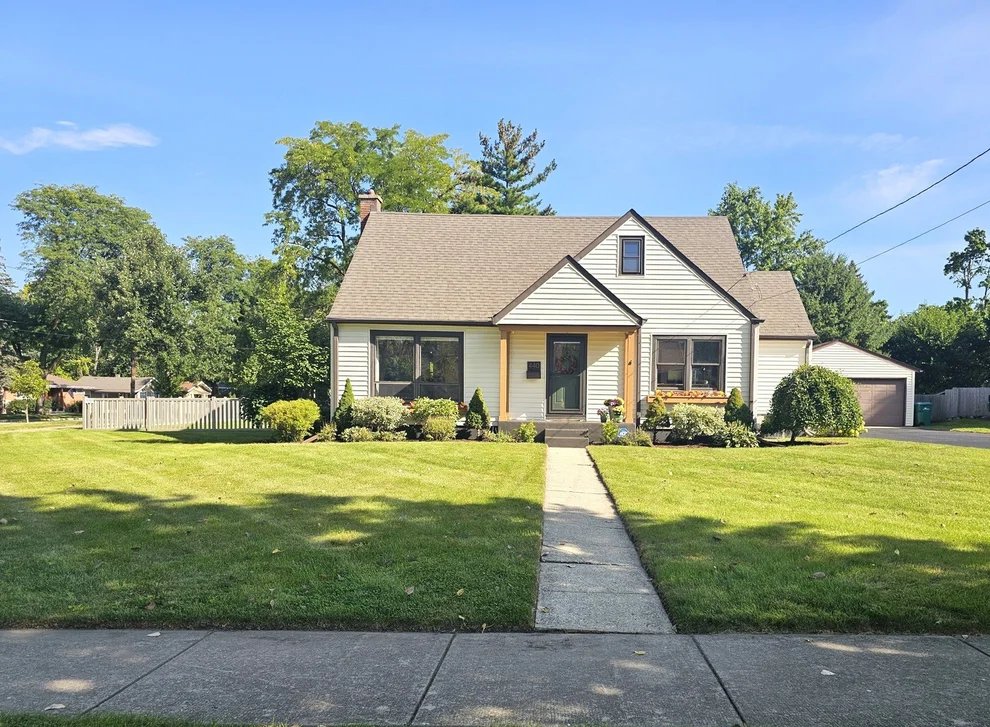 Unit for sale at 440 W Hickory Street, Lombard, IL 60148