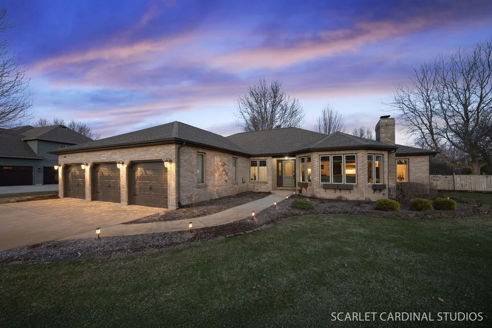 Unit for sale at 11545 S Kristi Drive, Plainfield, IL 60585