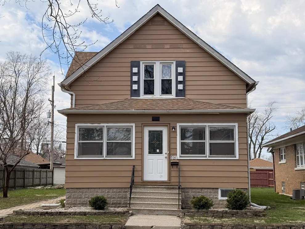 Unit for sale at 705 Nicholson Street, Joliet, IL 60435