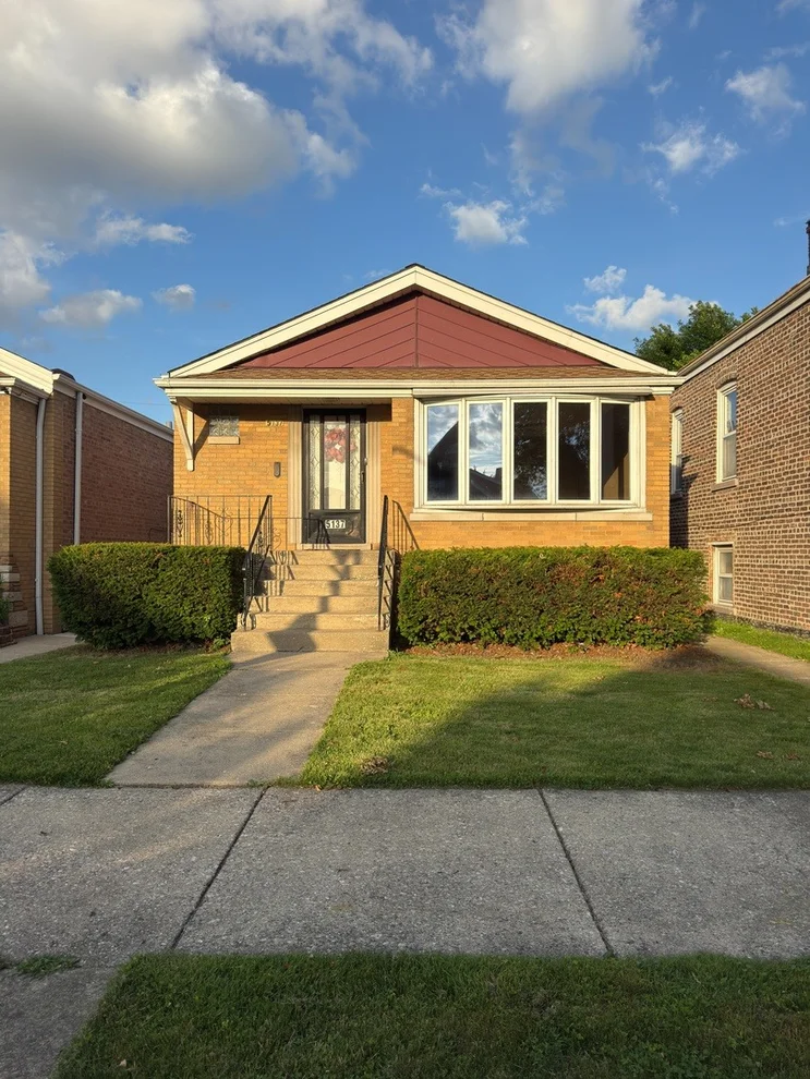 Unit for sale at 5137 S Lorel Avenue, Chicago, IL 60638