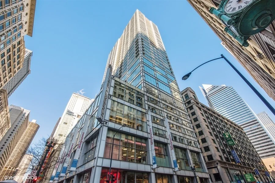 Unit for sale at 8 E Randolph Street, Chicago, IL 60601