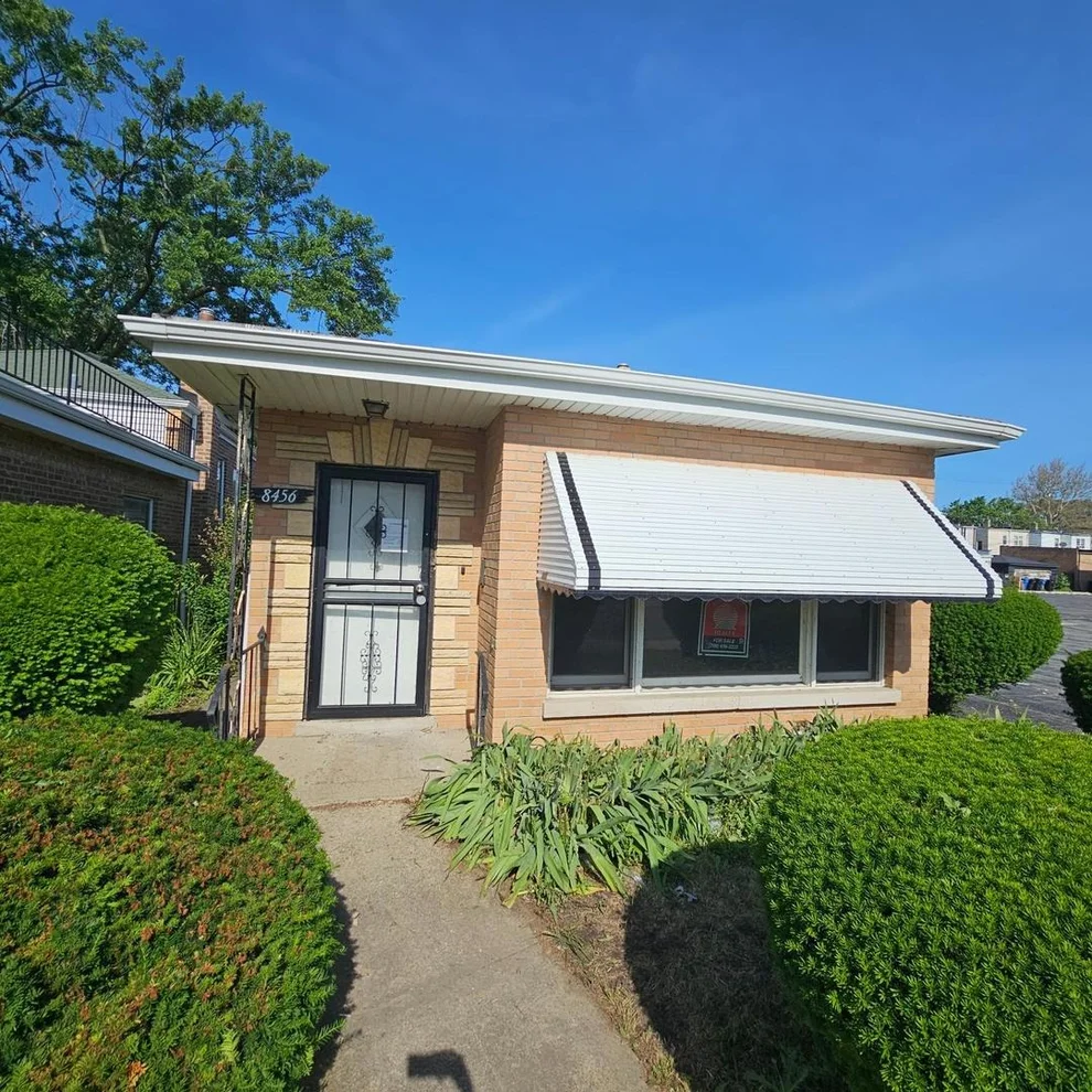 Unit for sale at 8456 S Damen Avenue, Chicago, IL 60620