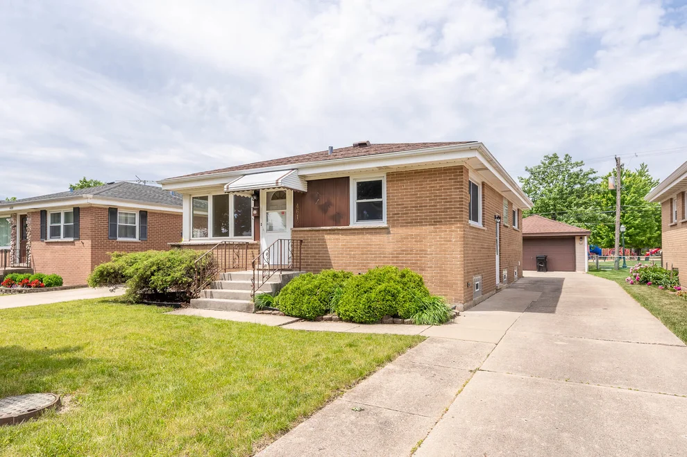 Unit for sale at 4612 N Oriole Avenue, Norridge, IL 60706