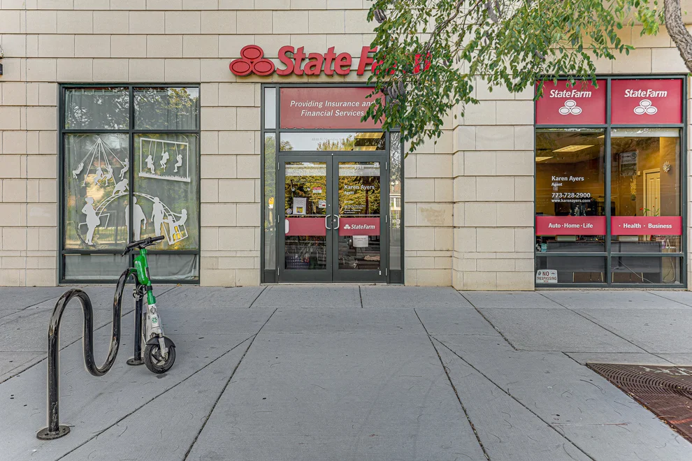 Unit for sale at 4848 N Sheridan Road, Chicago, IL 60640