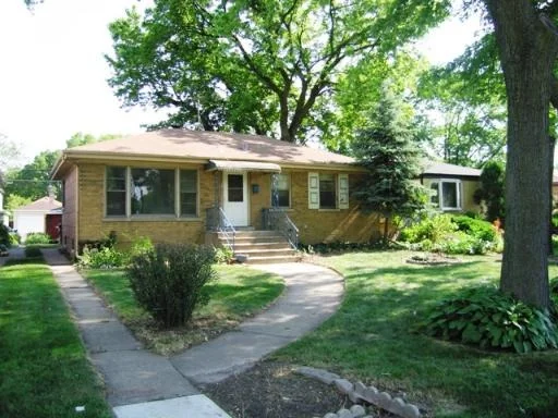 Unit for sale at 2013 Oakton Street, EVANSTON, IL 60202