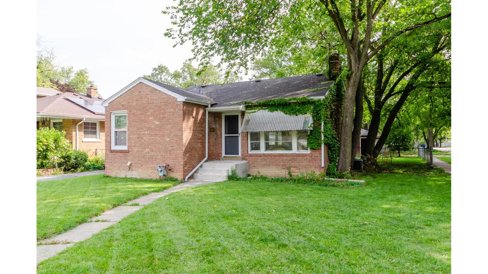 Unit for sale at 203 N Yale Avenue, Villa Park, IL 60181