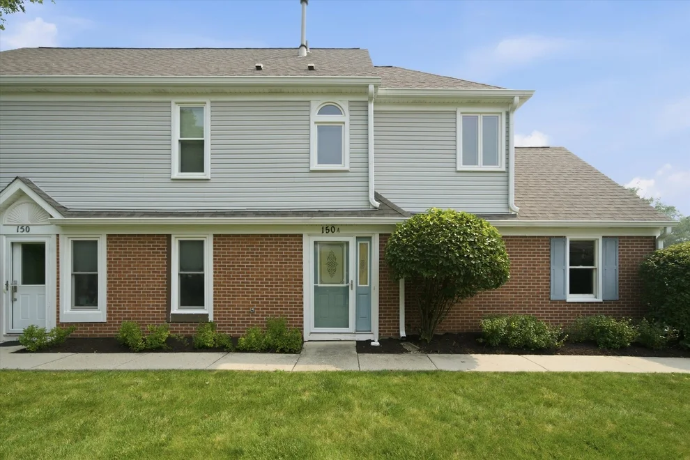 Unit for sale at 150 Inverness Court, Elk Grove Village, IL 60007