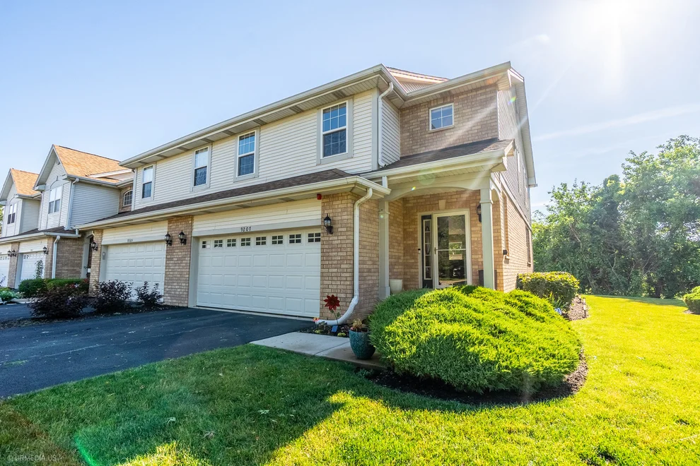 Unit for sale at 9207 Waterfall Glen Boulevard, Darien, IL 60561