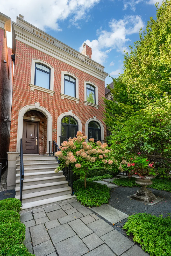 Unit for sale at 2140 N Clifton Avenue, Chicago, IL 60614