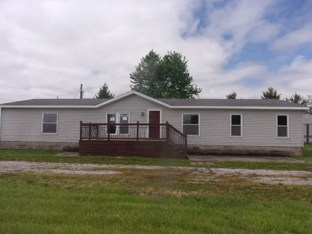 Unit for sale at 854 County Highway 12, Tower Hill, IL 62571