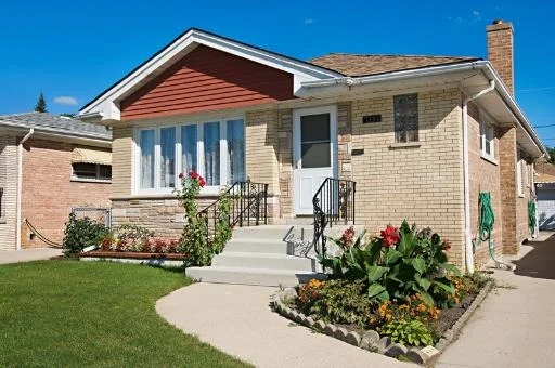 Unit for sale at 7114 W Devon Avenue, CHICAGO, IL 60631