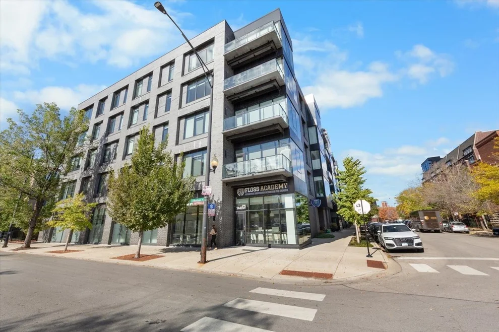 6 North Bishop Street