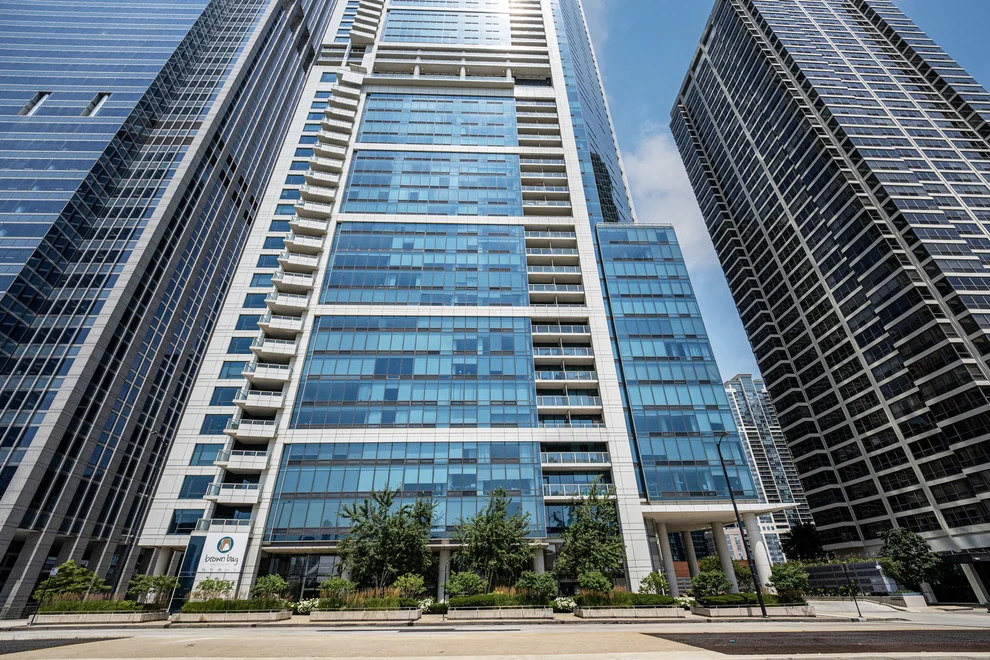 Unit for sale at 340 E RANDOLPH Street, Chicago, IL 60601