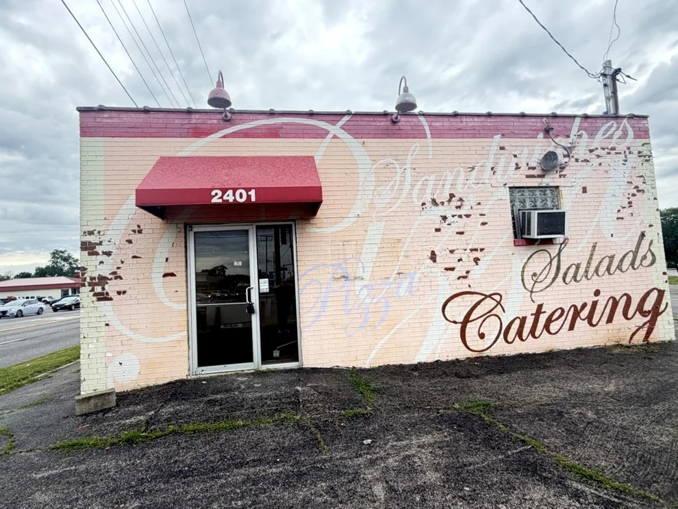 Unit for sale at 2401 Plainfield Road, Joliet, IL 60435