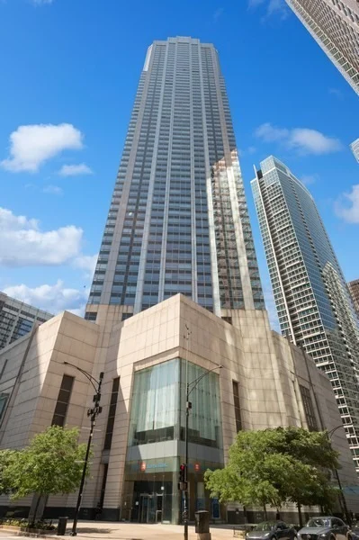 Unit for sale at 512 N MCCLURG Court, Chicago, IL 60611