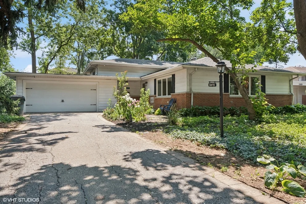 Unit for sale at 3415 Ralmark Lane, Glenview, IL 60026