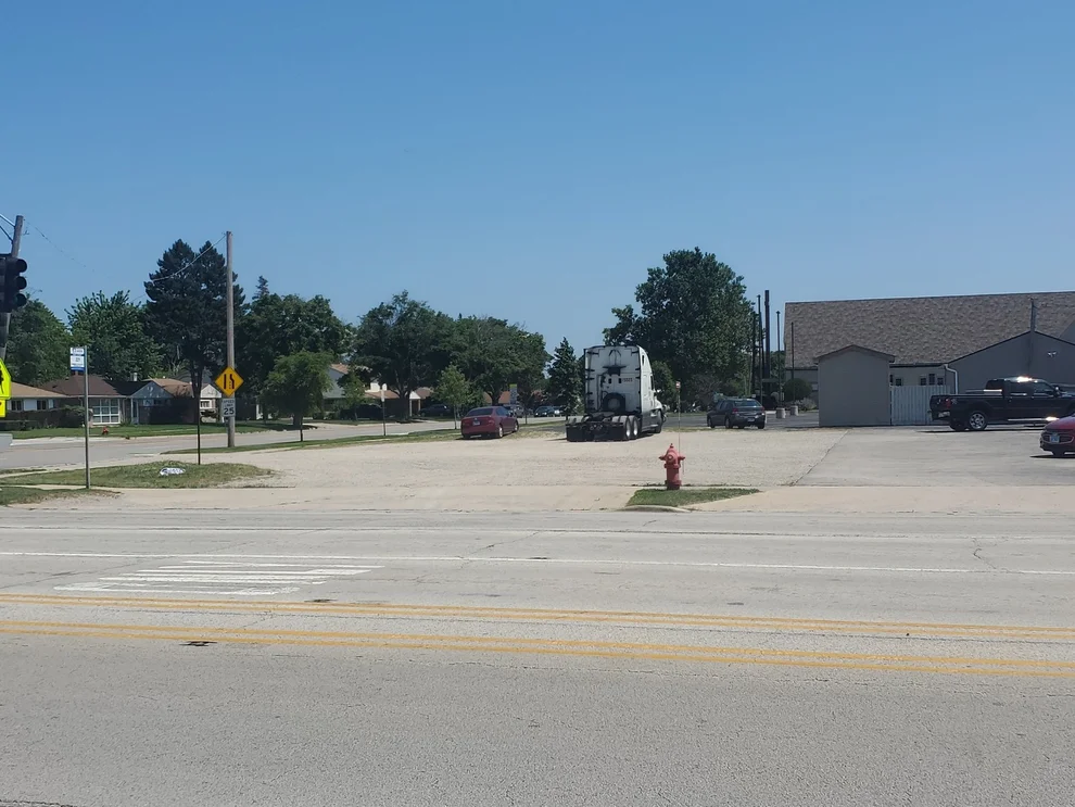 Unit for sale at 1205 S WOLF Road, Des Plaines, IL 60018