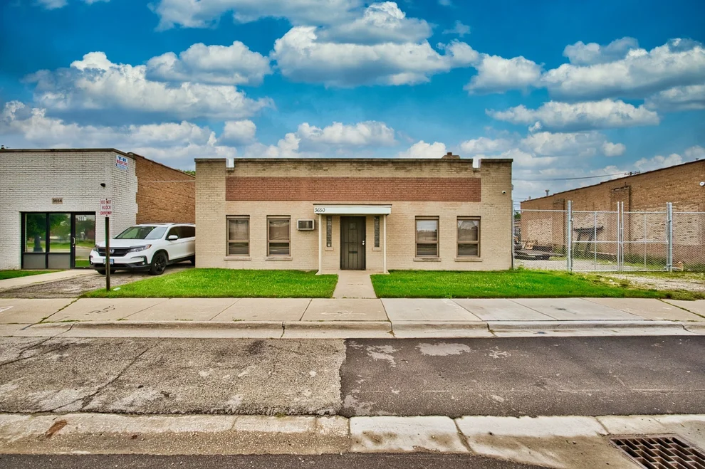 Unit for sale at 3650 Oakton Street, Skokie, IL 60076