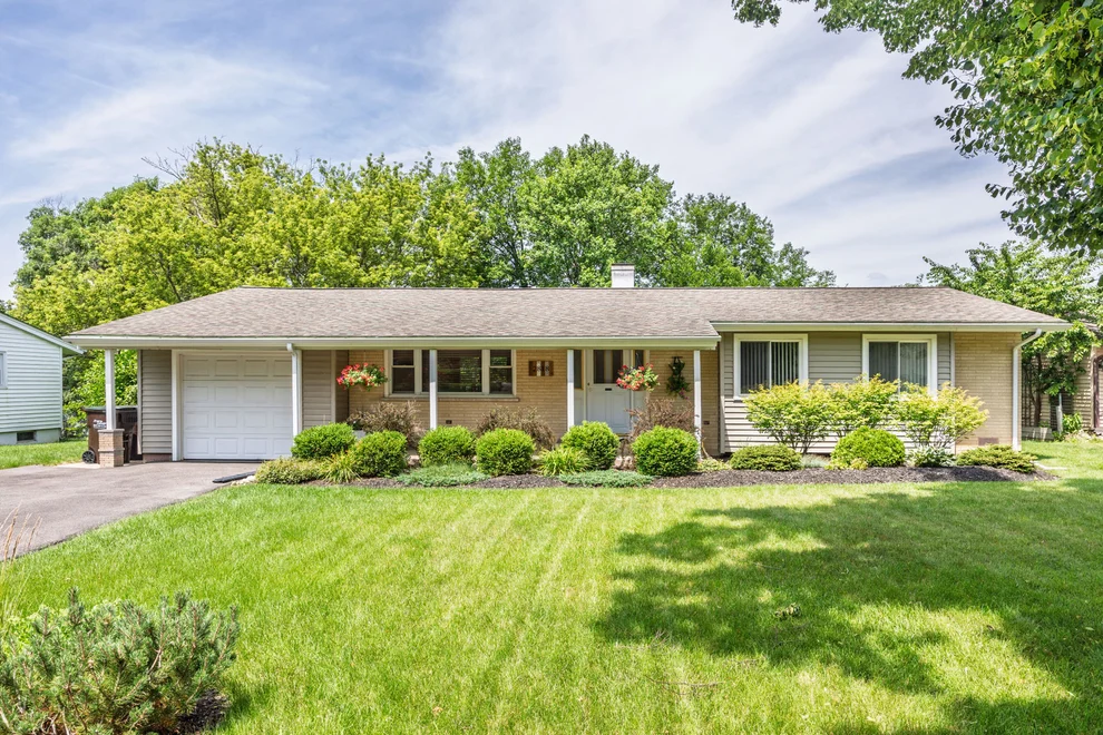 Unit for sale at 2818 Limerick Drive, Cary, IL 60013