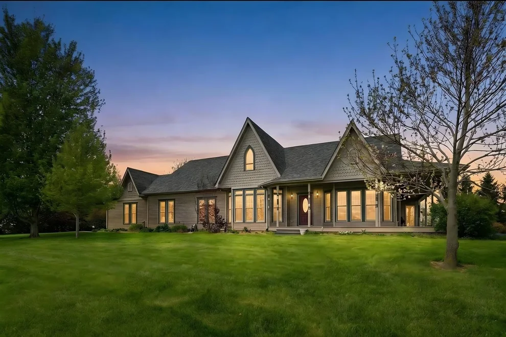 Unit for sale at 3402 S Paw Paw Road, Paw Paw, IL 61353