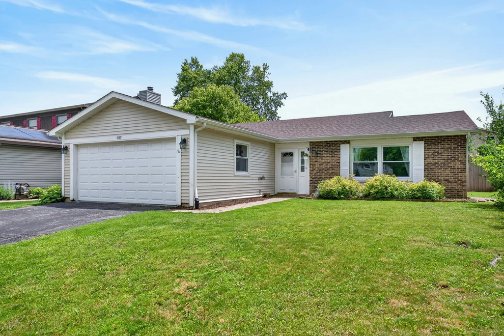 Unit for sale at 1039 Knollwood Lane, Bartlett, IL 60103
