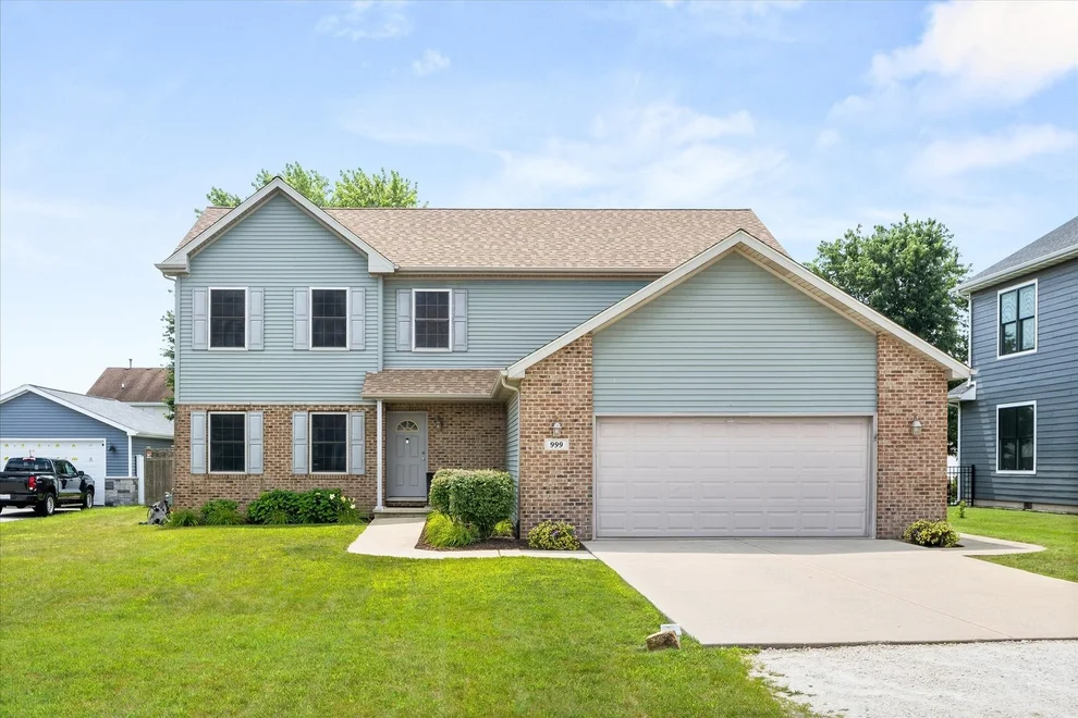 Unit for sale at 999 W Cermak Road, Braidwood, IL 60408