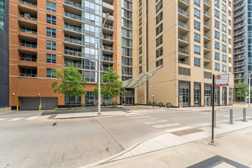 Unit for sale at 420 E Waterside Drive, Chicago, IL 60601