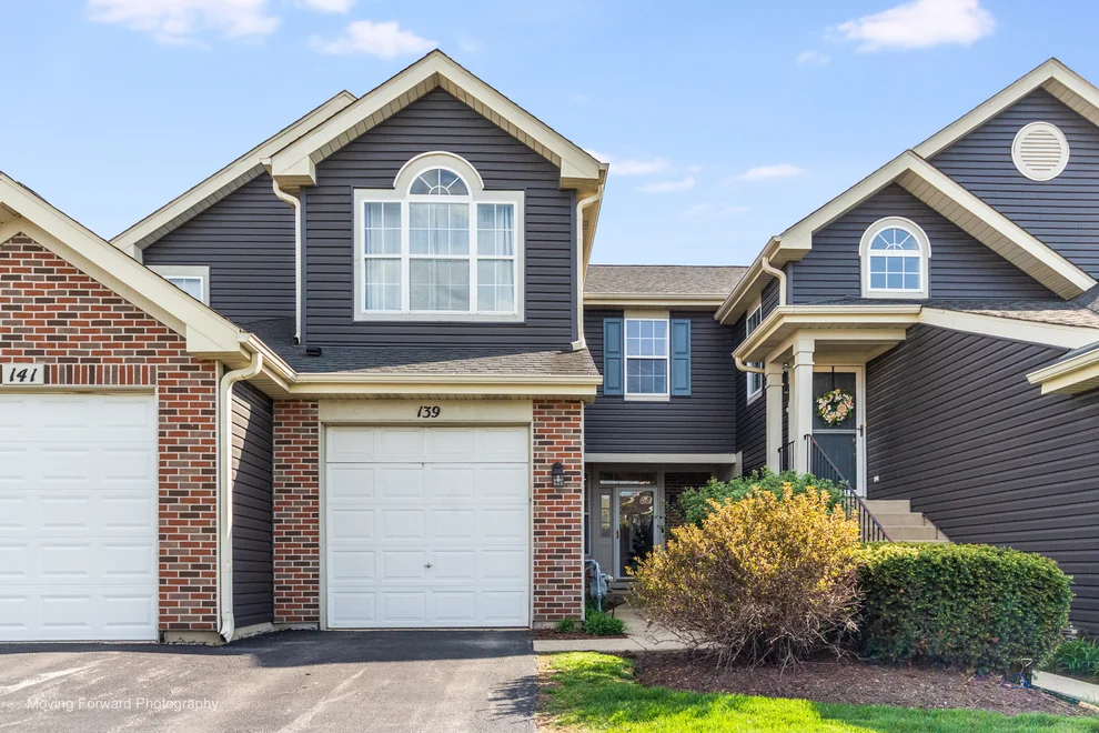 Unit for sale at 139 E Lake Ridge Drive, Glendale Heights, IL 60139