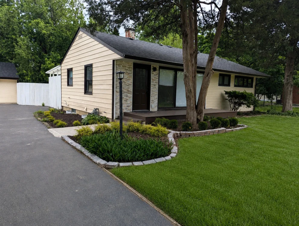 Unit for sale at 748 73rd Court, Willowbrook, IL 60527