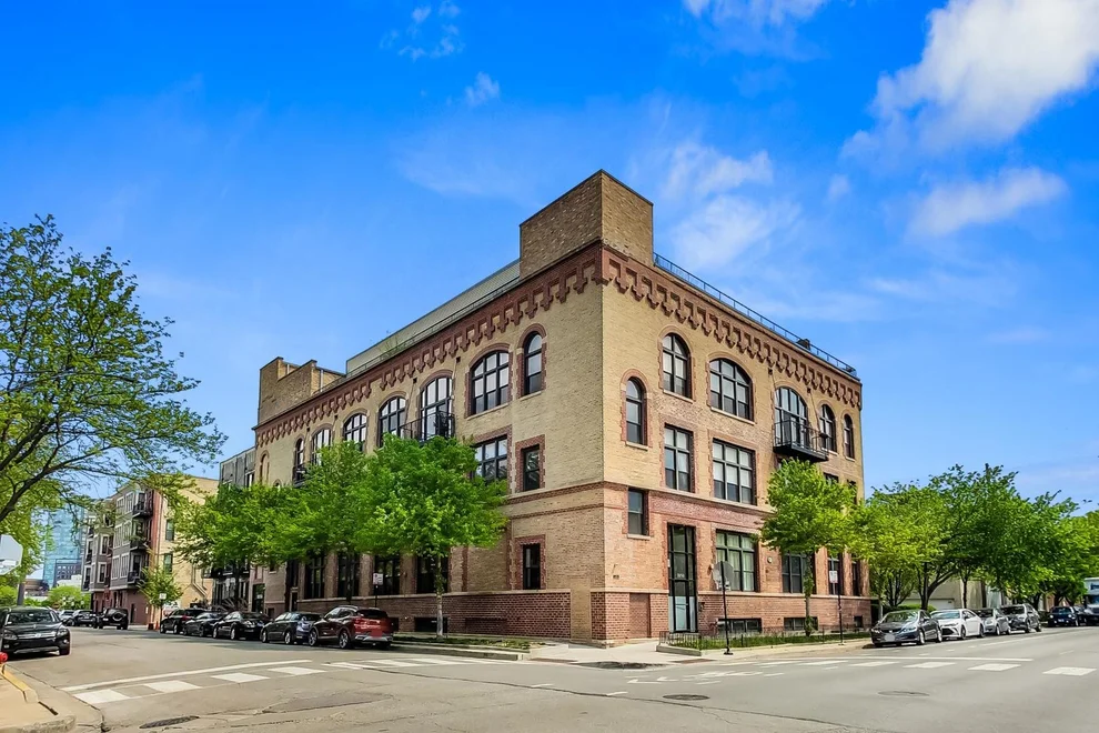Unit for sale at 1050 W HUBBARD Street, Chicago, IL 60622