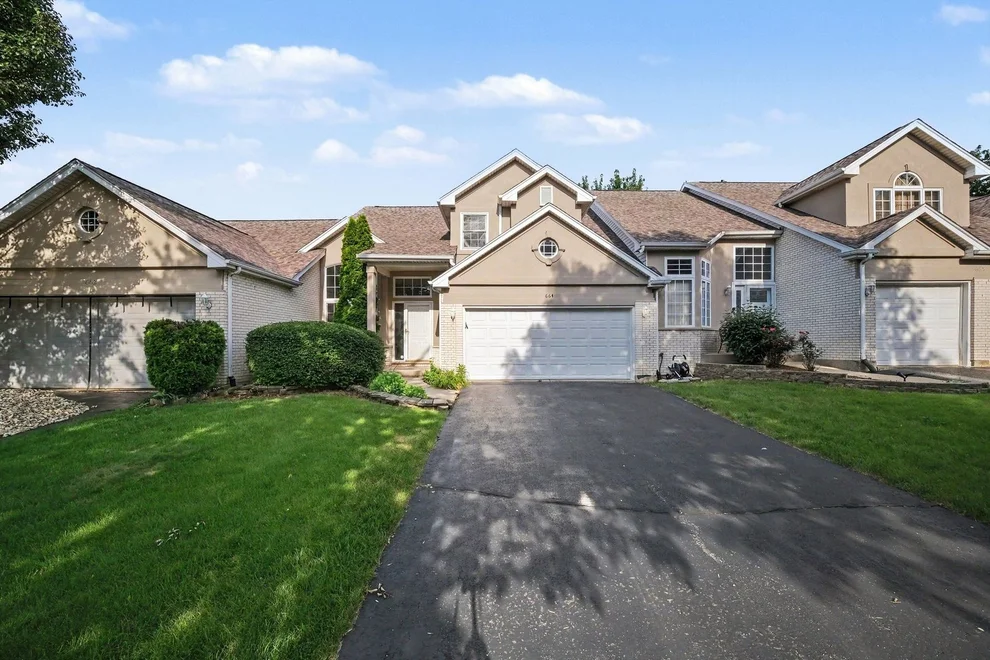 Unit for sale at 664 Aspen Drive, Romeoville, IL 60446