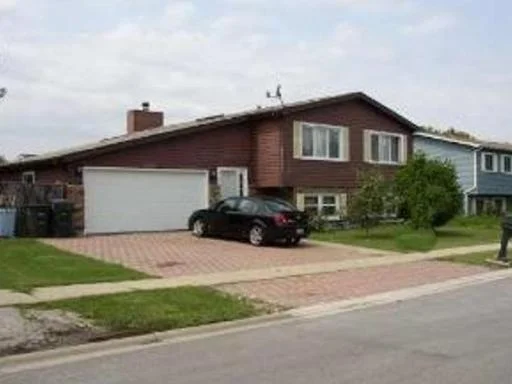 Unit for sale at 342 Bedford Court, PARK CITY, IL 60085