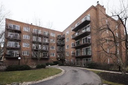 Unit for sale at 901 Hinman Avenue, EVANSTON, IL 60202