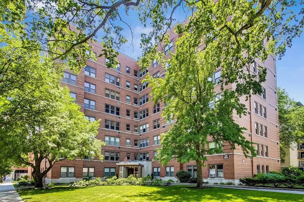 Unit for sale at 1585 Ridge Avenue, Evanston, IL 60201