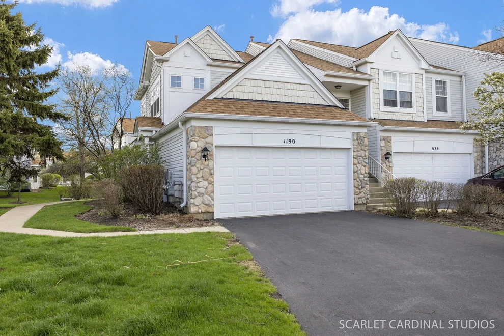 Unit for sale at 1190 Delta Drive, Elgin, IL 60123