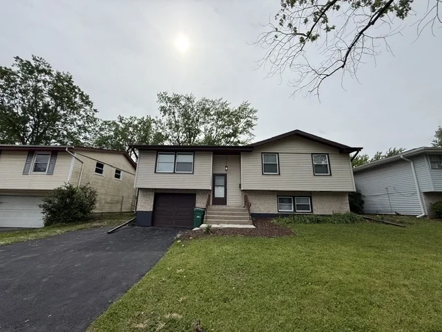 Unit for sale at 17002 Central Park Avenue, Hazel Crest, IL 60429