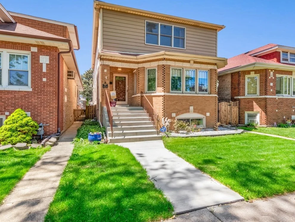 Unit for sale at 2642 N 78th Avenue, Elmwood Park, IL 60707