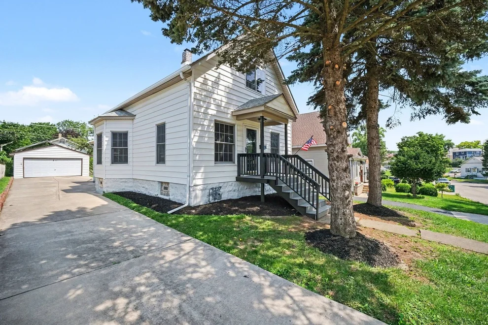 Unit for sale at 511 Prospect Place, Joliet, IL 60436