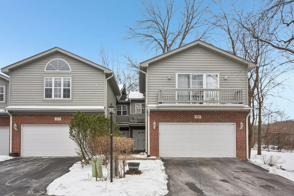 Unit for sale at 131 Willow Creek Lane, Willow Springs, IL 60480