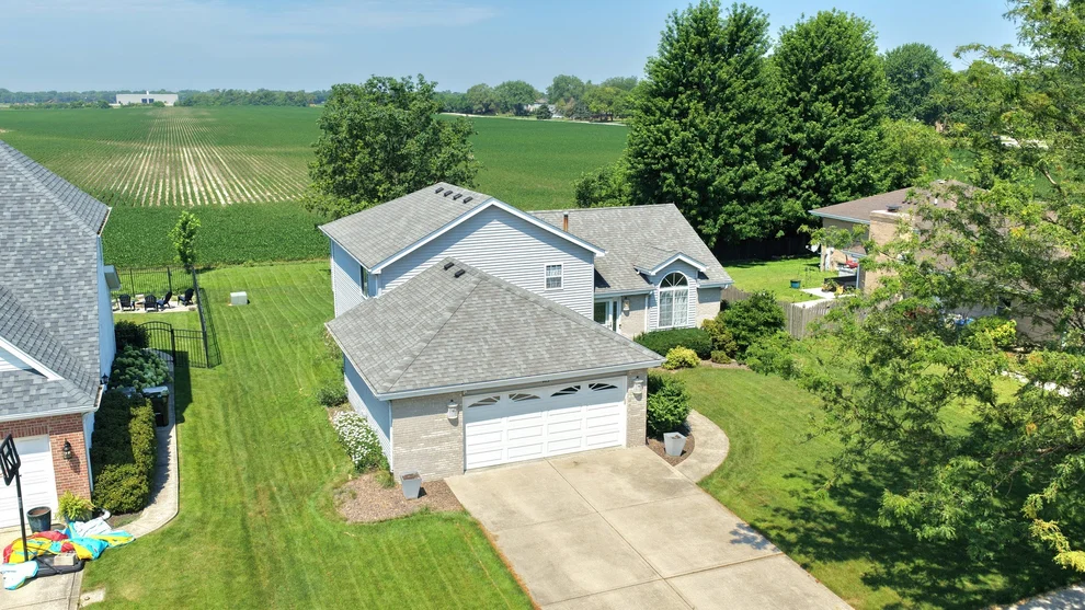 Unit for sale at 473 Kingston Drive, New Lenox, IL 60451