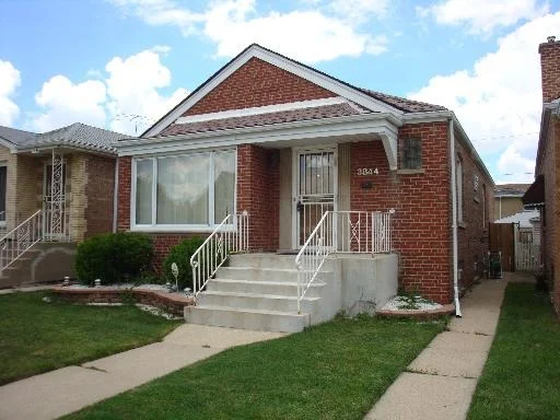 Unit for sale at 3844 W 58th Place, Chicago, IL 60629