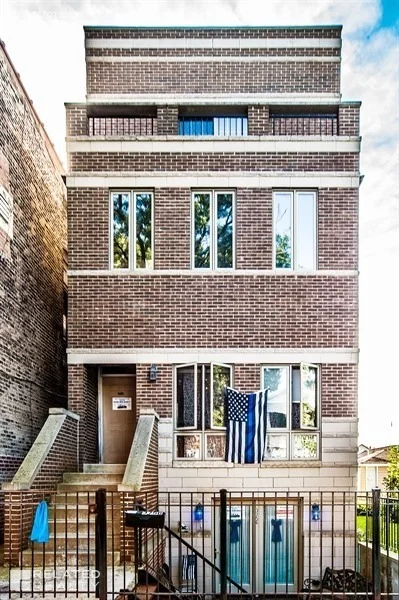 Unit for sale at 3756 S Union Avenue, Chicago, IL 60609
