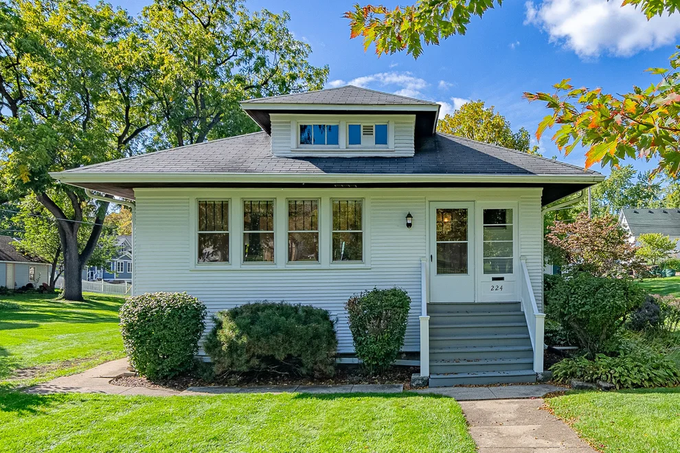 Unit for sale at 224 S Walnut Street, Itasca, IL 60143