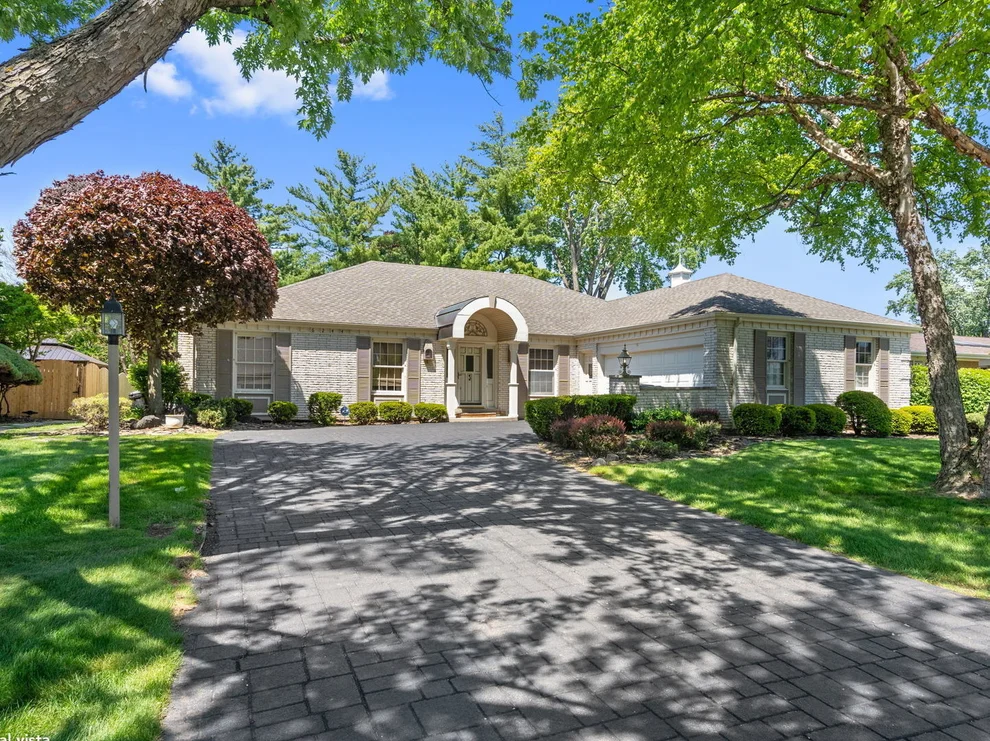 Unit for sale at 6244 W 129 Place, Palos Heights, IL 60463
