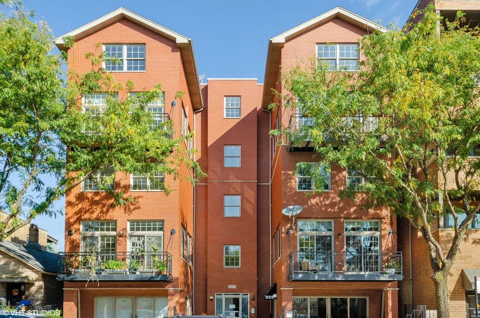 Unit for sale at 2222 W ARMITAGE Avenue, Chicago, IL 60647