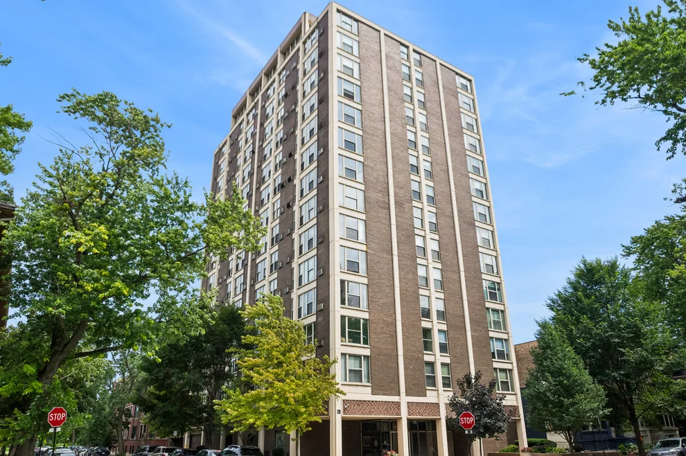 Unit for sale at 5401 S Hyde Park Boulevard, Chicago, IL 60615