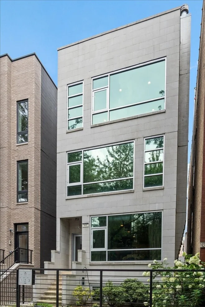 Unit for sale at 865 N Marshfield Avenue, Chicago, IL 60622
